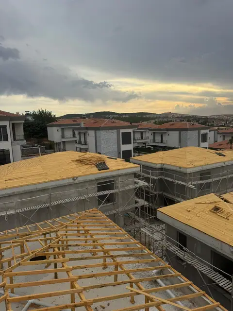 Ahşap oturtma çatı uygulaması — proje fotoğrafı 8