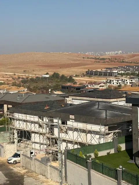 Ahşap oturtma çatı uygulaması — proje fotoğrafı 13